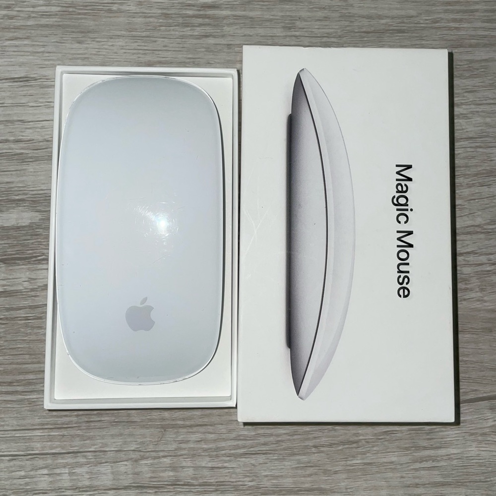 Apple Magic Mouse 2
